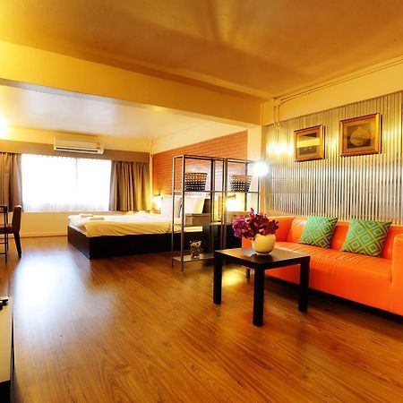 Baan Saladaeng Boutique Guesthouse Bangkok Extérieur photo