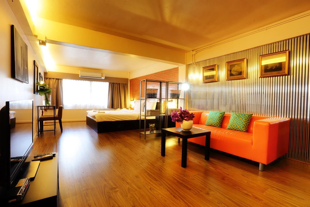 Baan Saladaeng Boutique Guesthouse Bangkok Extérieur photo